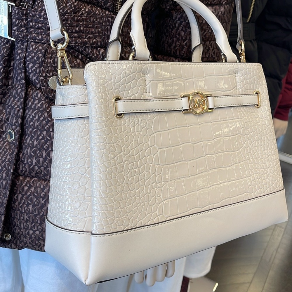 MICHAEL KORS
Reed Large Leather Belted Satchel Crossbody Handbag Center Zip - Picture 5 of 16